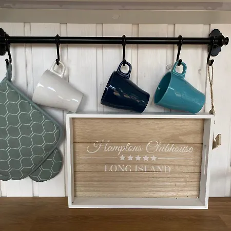 Grosses Mit Boot * Südbrookmerland